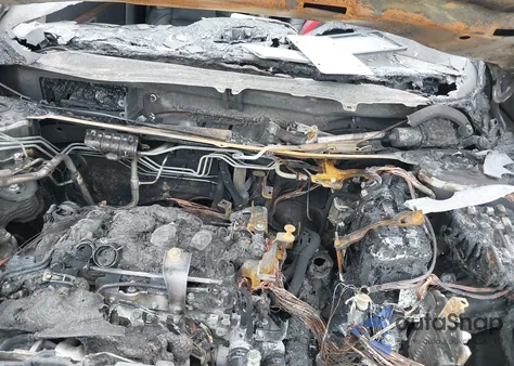 2017 Honda Cr-V Touring z USA, uszkodzony, nr VIN 2HKRW2H90HH614677